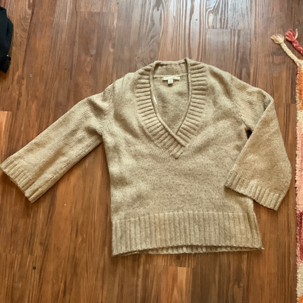 carolyn taylor v-neck sweater